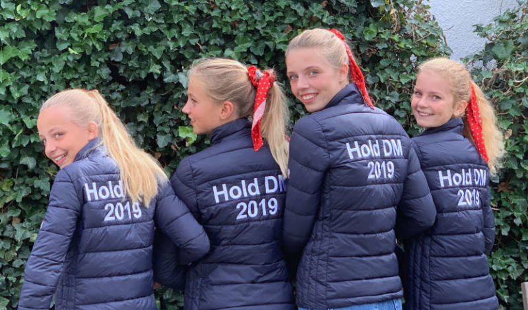 gek-gentofte-rideklub-sender-hold
